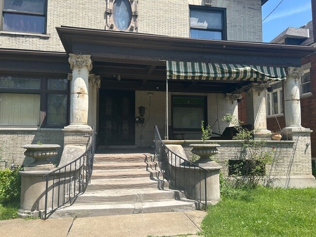 Building Photo - 415 S Atlantic Ave