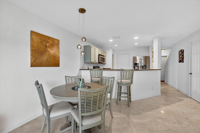 Building Photo - 22120 Majestic Woods Way