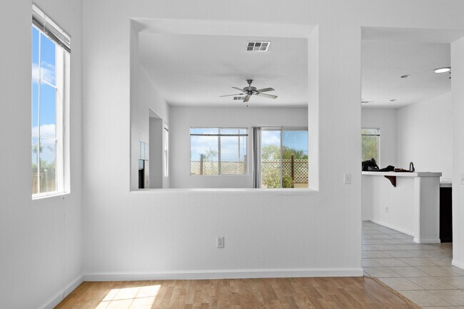 Building Photo - 13897 Mountain Top Dr