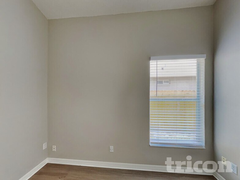 Building Photo - 2143 Kaylas Ct