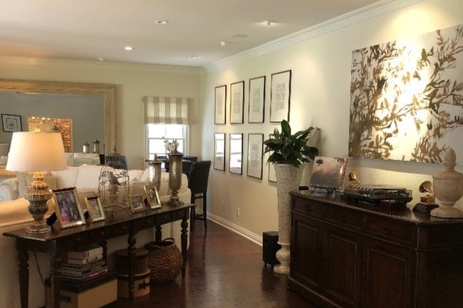 Great Room - 4542 Westchester Dr