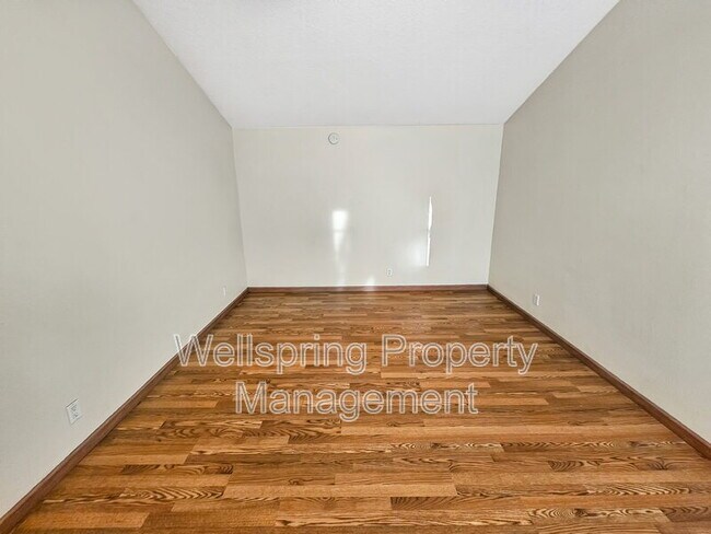 Building Photo - 821 Janelle Ct