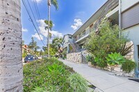 Building Photo - 1102 Idaho Apartments