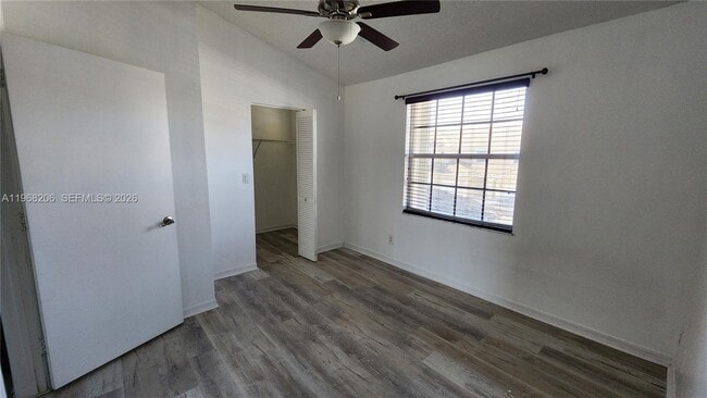 Building Photo - 411 SW 120th Ave