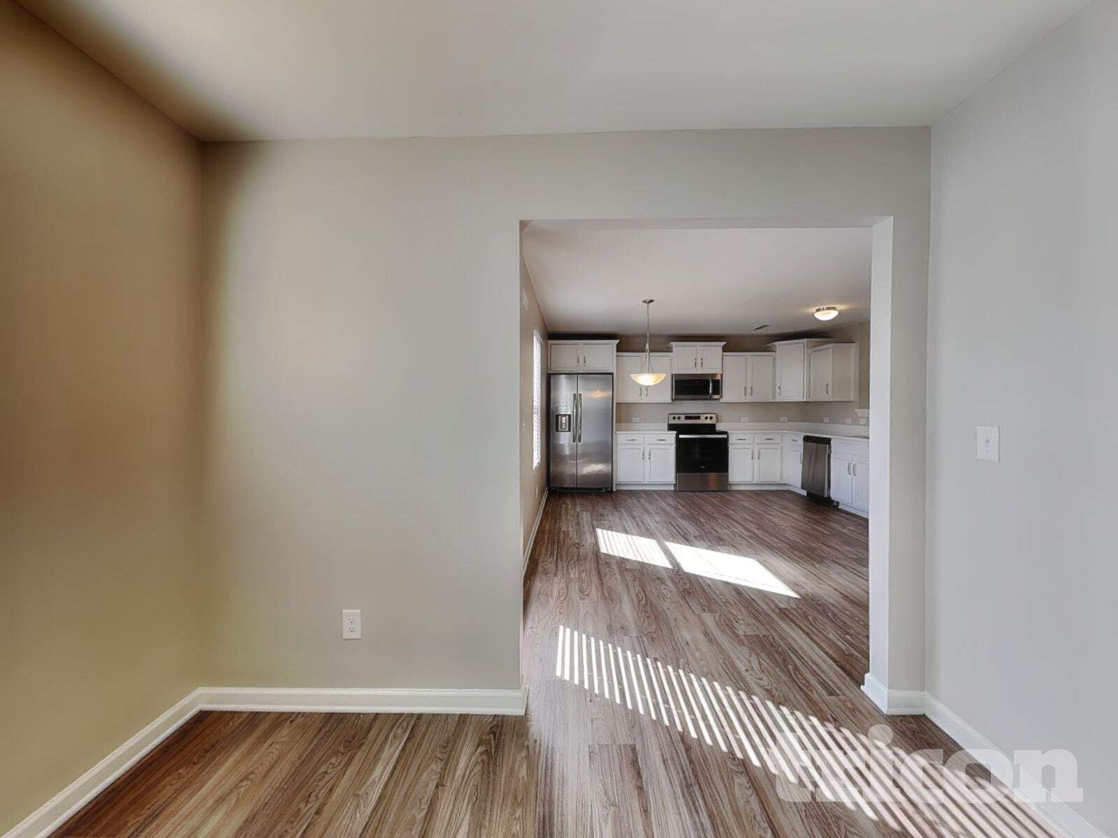 Building Photo - 1704 Sawtooth Ct