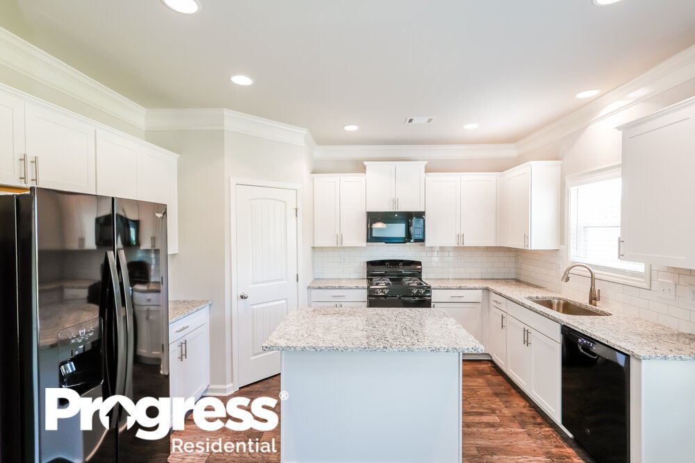 Building Photo - 1002 Stone Creek Dr