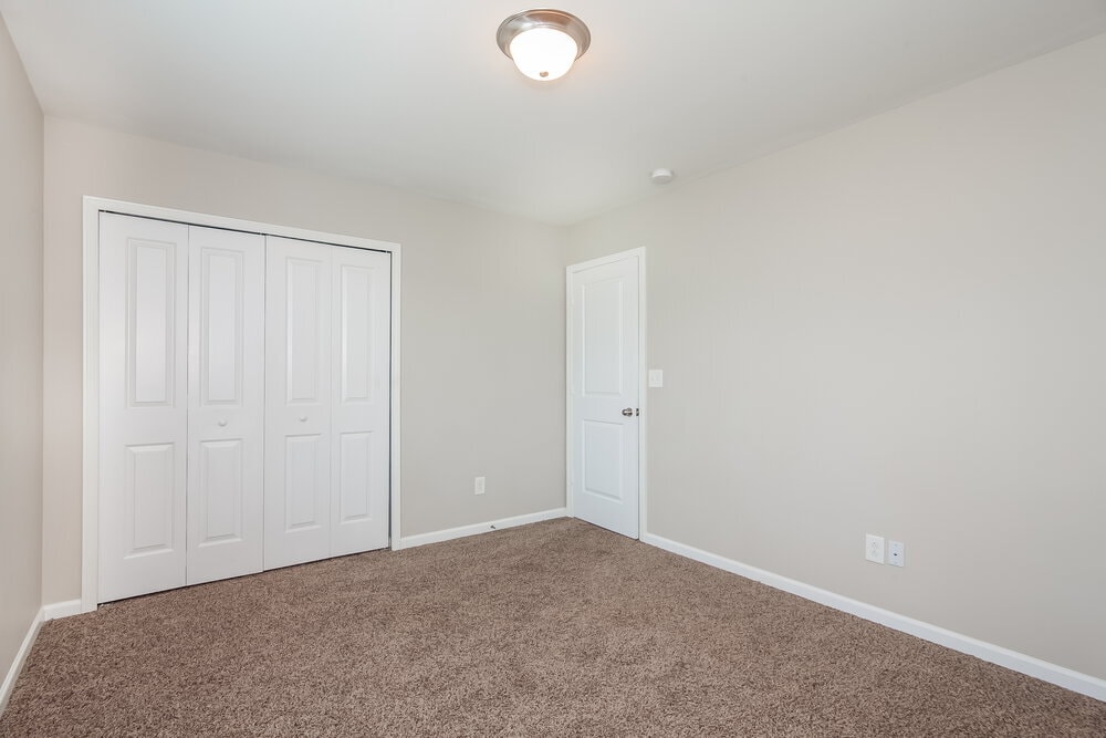 Building Photo - 2913 Westbury Ct