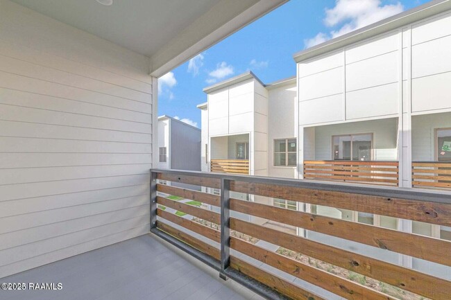 Building Photo - 116 Gadwall Dr