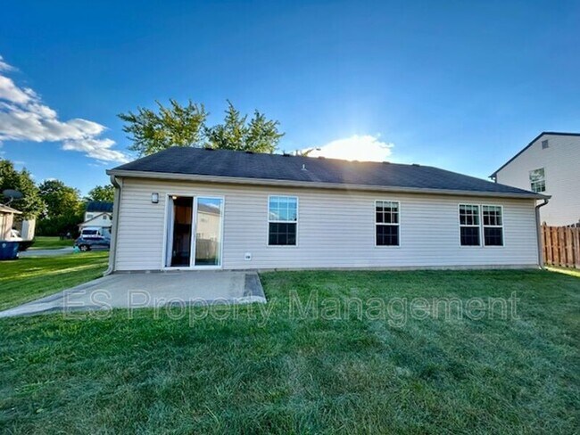 Building Photo - 6021 Morning Dove Dr