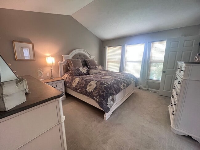 Building Photo - Beautiful 4 bedroom home in Caledonia