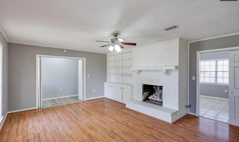 Building Photo - 221 Pecan Hill Dr