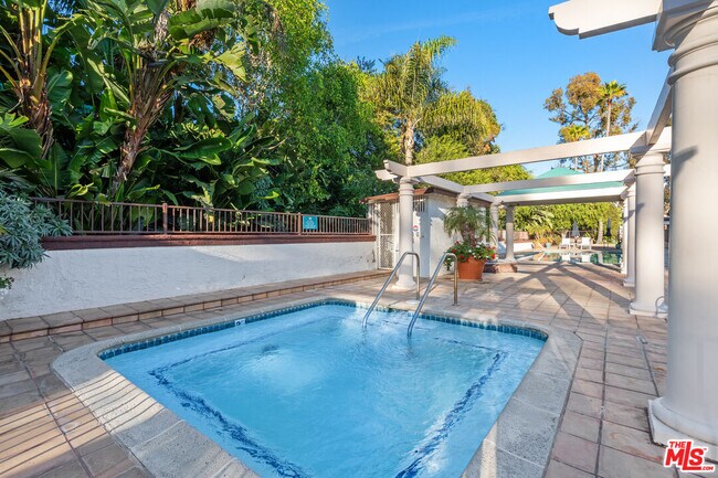 Building Photo - 26664 Seagull Way