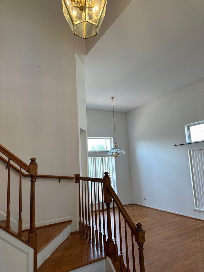Building Photo - 1386 Almaden Ln