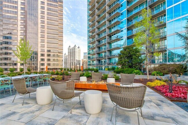 Building Photo - 1080 Peachtree St NE