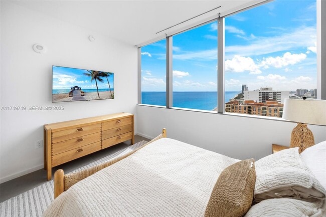 Building Photo - 2000 S Ocean Dr