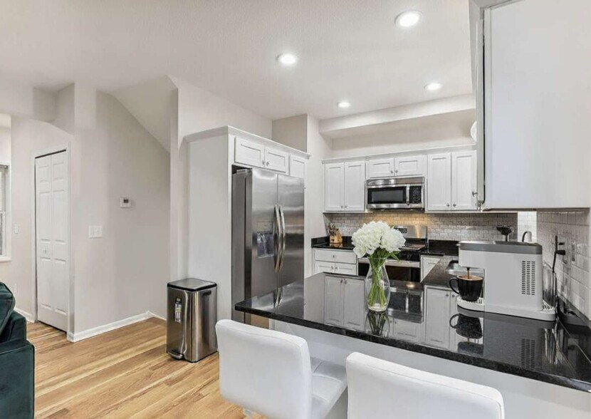 Building Photo - 2808 Colfax Ave South