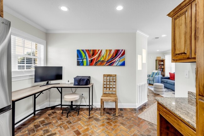 Building Photo - 4115 8th St