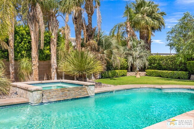 Building Photo - 78150 Calico Glen Dr