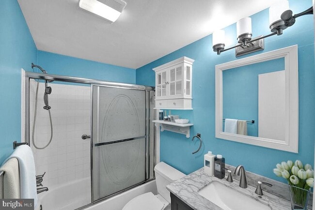 Building Photo - 13257 Wonderland Way
