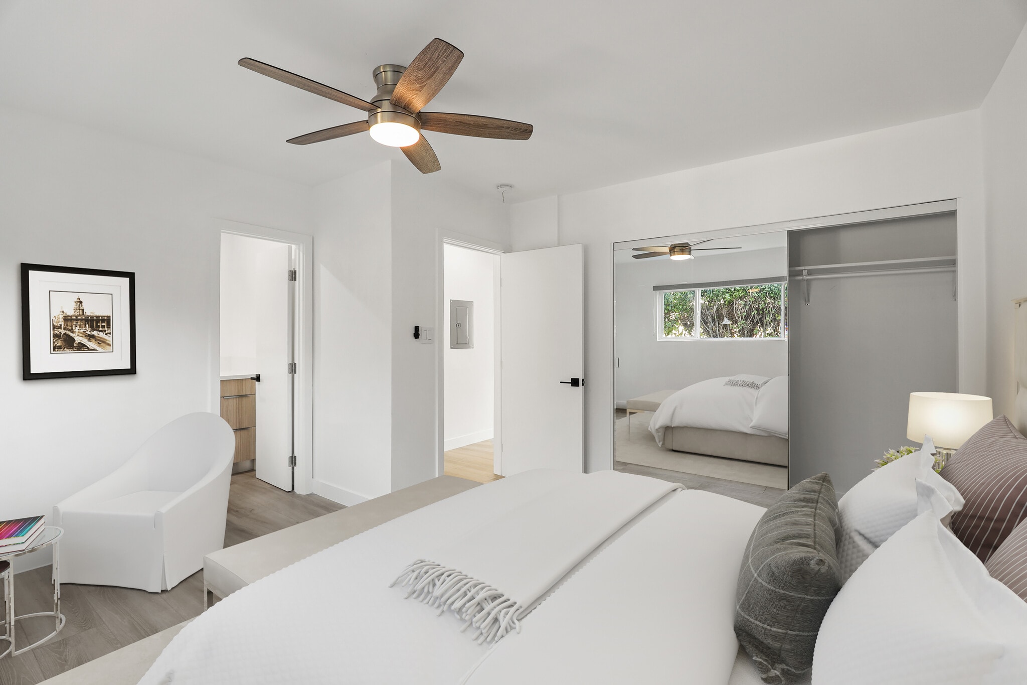 Building Photo - 8777 Cadillac Ave