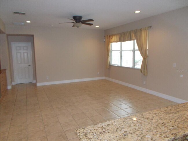 Building Photo - 2348 Wild Tamarind Blvd