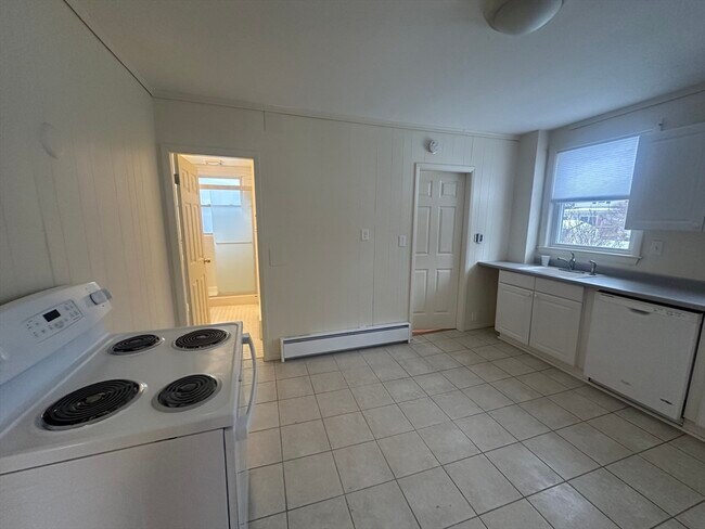 Building Photo - 1 Jefferson St