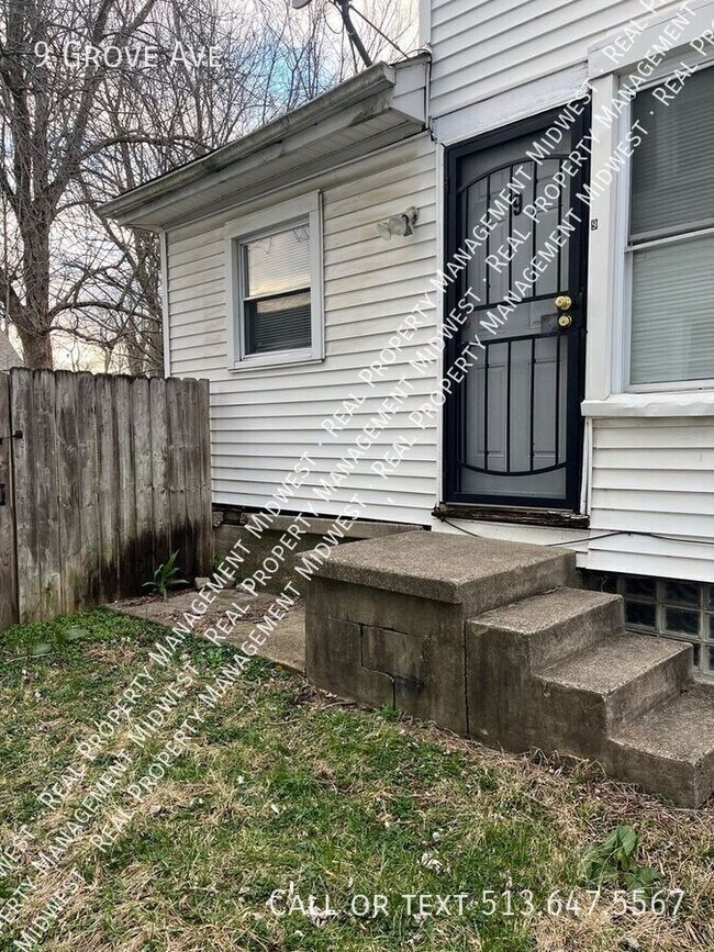 Building Photo - 9 Grove Ave