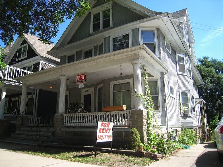 front porch - 945 Spaight St