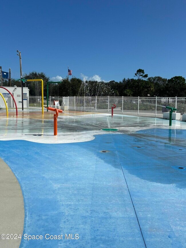 Building Photo - 419 Madison Ave