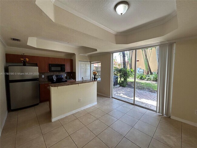 Building Photo - 2279 Anchor Ct