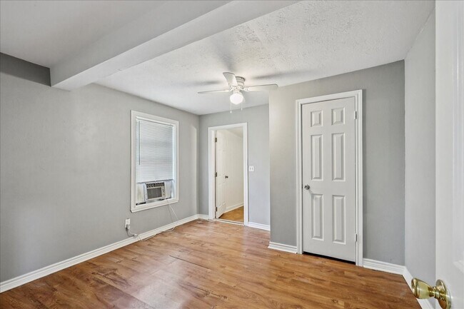 Building Photo - 1819 N 19th St