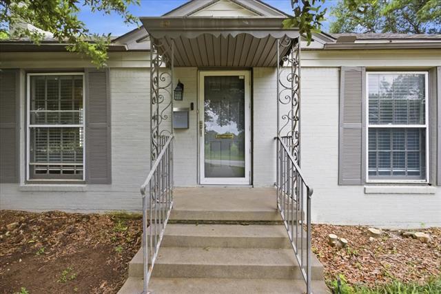 Building Photo - 3101 Westcliff Rd W