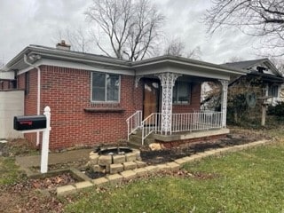 Primary Photo - 2134 N Riley Ave