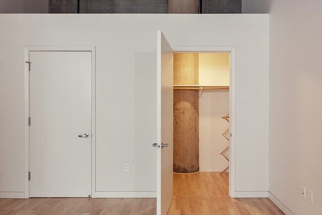 Building Photo - 1 Federal St