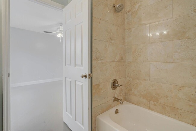 Building Photo - 3387 Chickee Ln