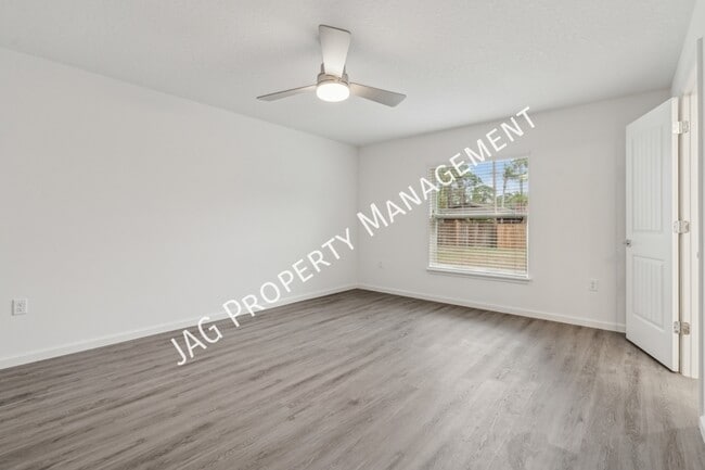 Building Photo - 271 Christensen Ave SE