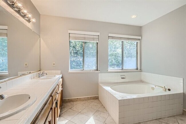 Building Photo - 4123 Pebble Oaks Ct, Antelope, CA, 95843