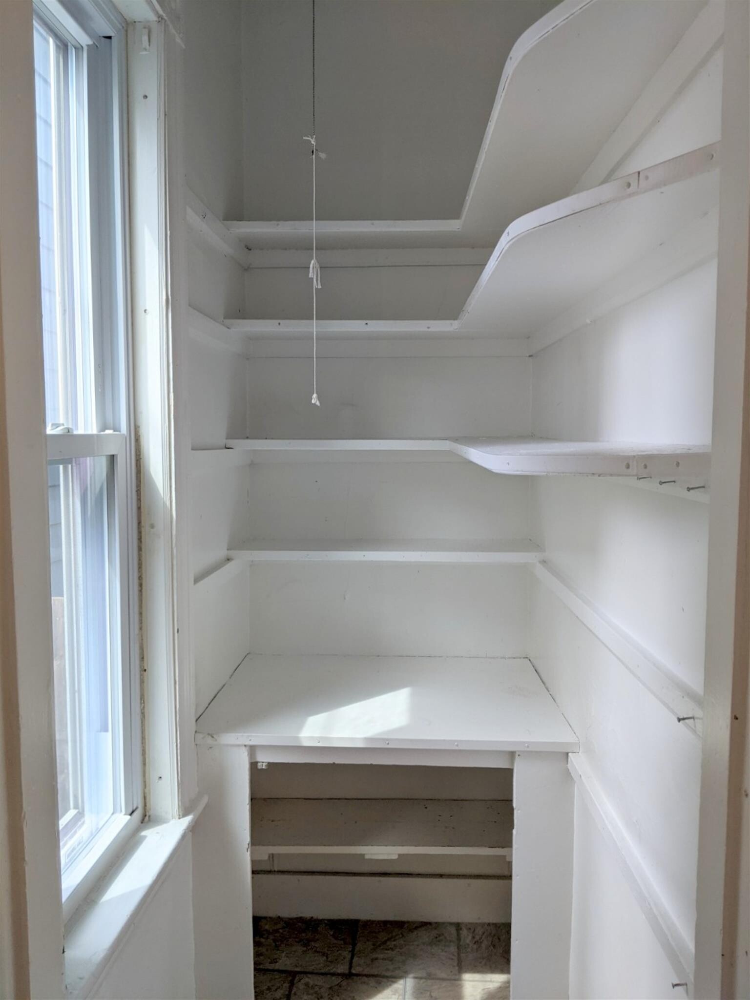 Building Photo - 20 Mossland St
