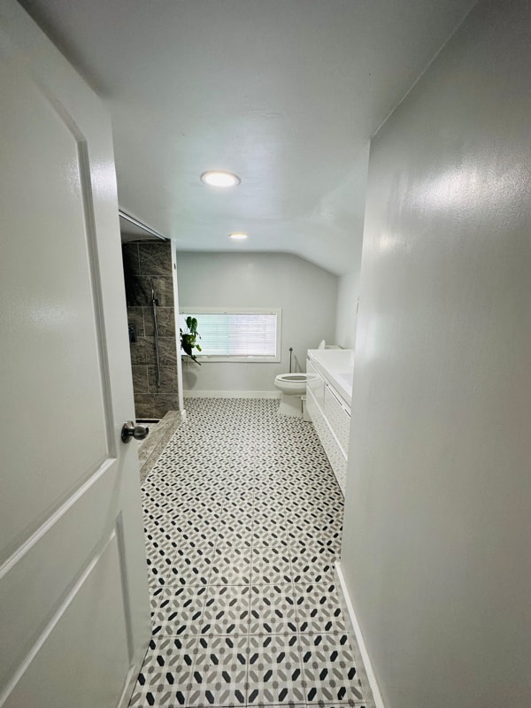 Building Photo - 2707 Cridge St