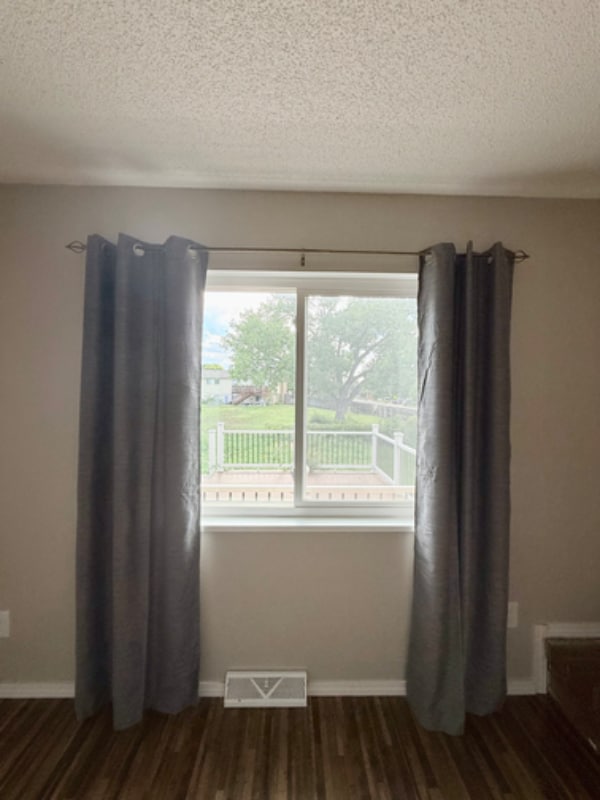 Building Photo - 1601 27th Ave