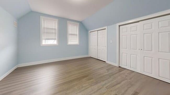 Building Photo - Renovated 4BR/3BA with In-Unit Laundry, Parking & Natural Light - Must See!