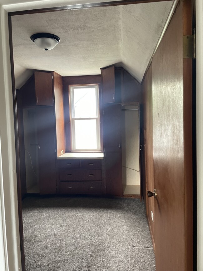 Building Photo - 59 S Norwood St