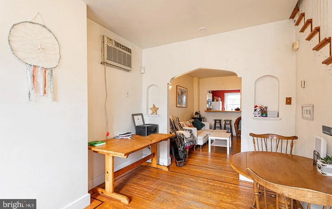 Building Photo - Spacious 4BR Home Steps from Frankford Ave | Private Patio + Tons of Natural Light