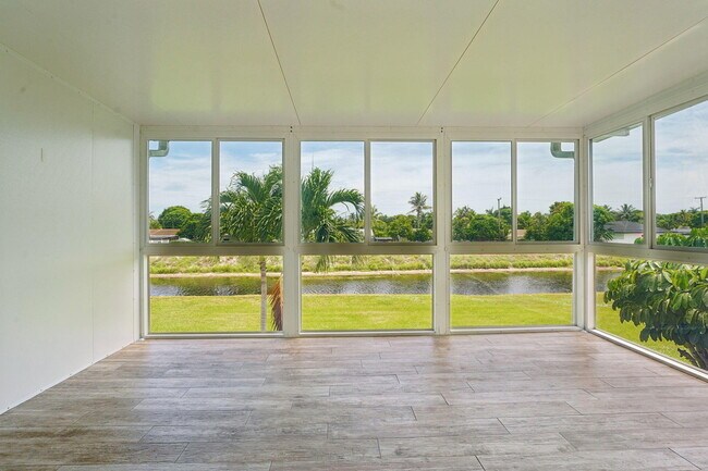 Building Photo - 1080 Mahogany Way