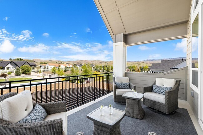 Building Photo - Furnished Luxury Rental in Dry Creek Ranch