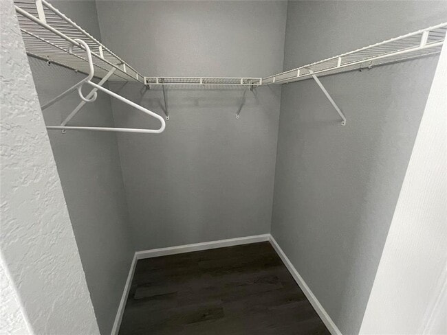 Building Photo - 6301 Landings Terrace