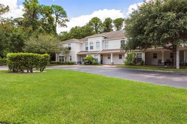 Building Photo - 9412 Charlesberg Dr