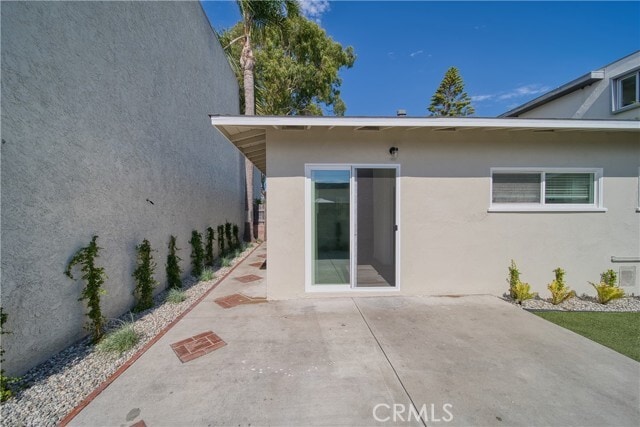 Building Photo - 926 Manhattan Beach Blvd