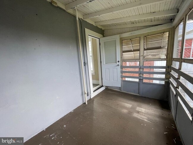 Building Photo - 34 N 11th St