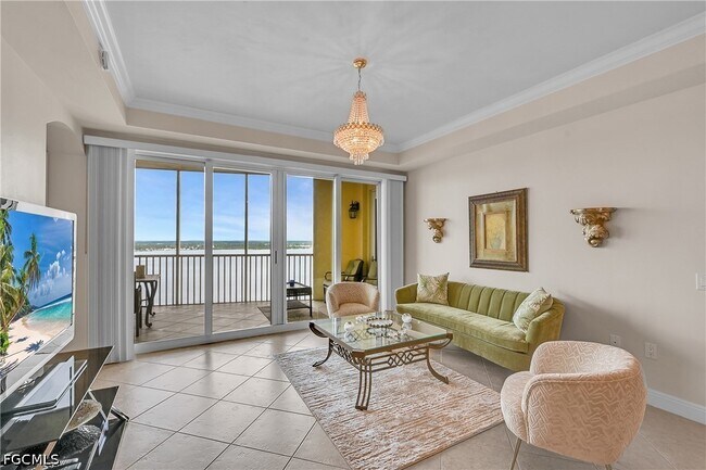 Building Photo - 2743 First St